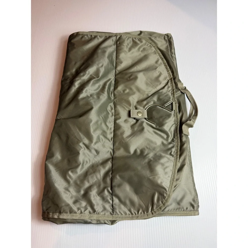 Briggs & Riley Olive Green Ballistic Nylon Tri-Fold Hanging Garment Bag Travel